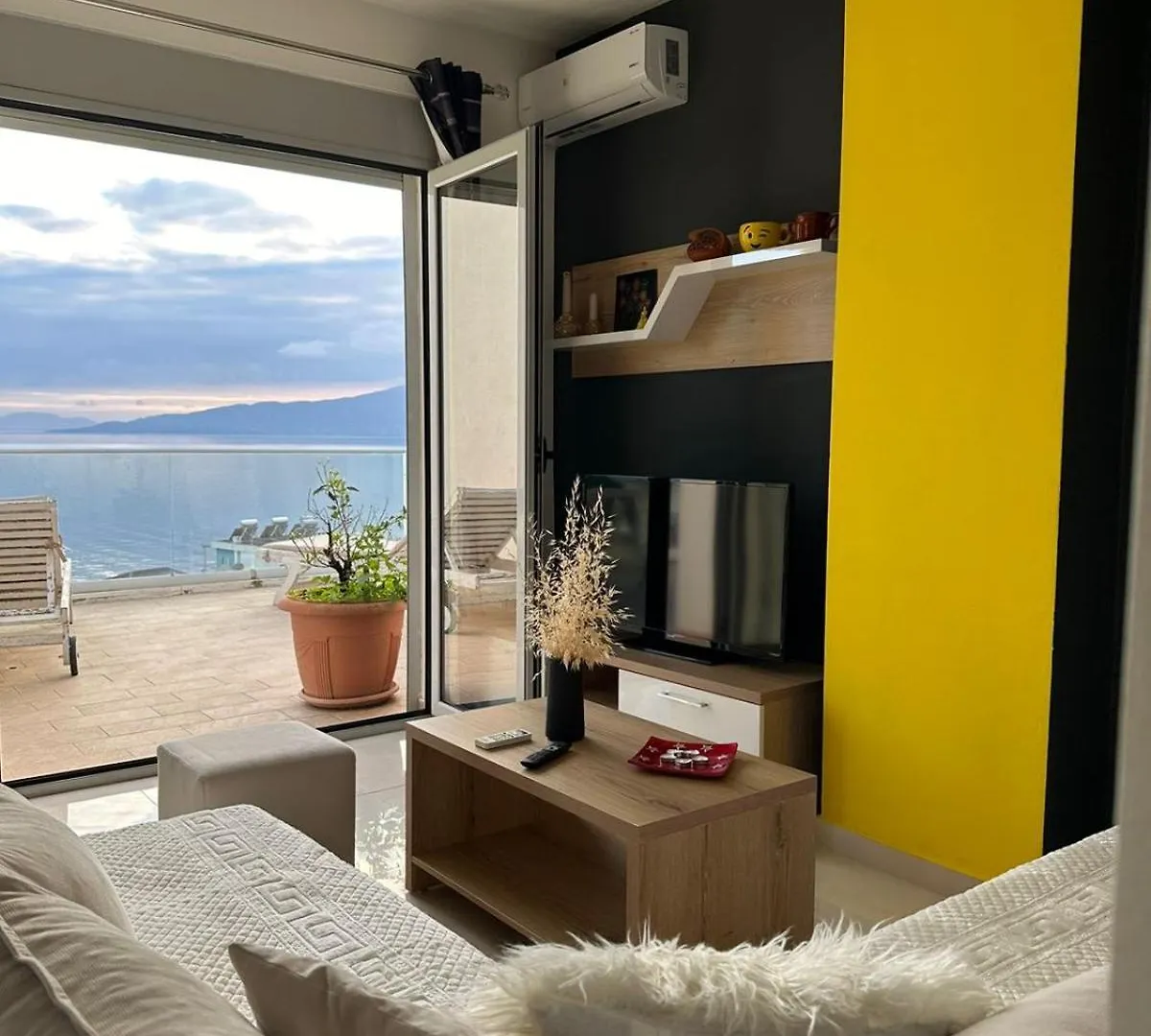 Marsela Gurma Apartments Saranda Arnavutluk